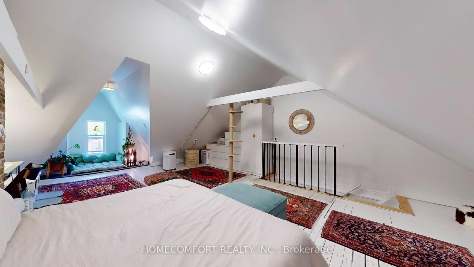 230 Robert Street thumbnail 38