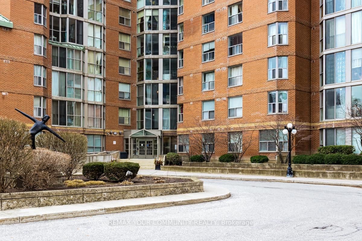 5795 Yonge Street, Unit PH1205 thumbnail 2