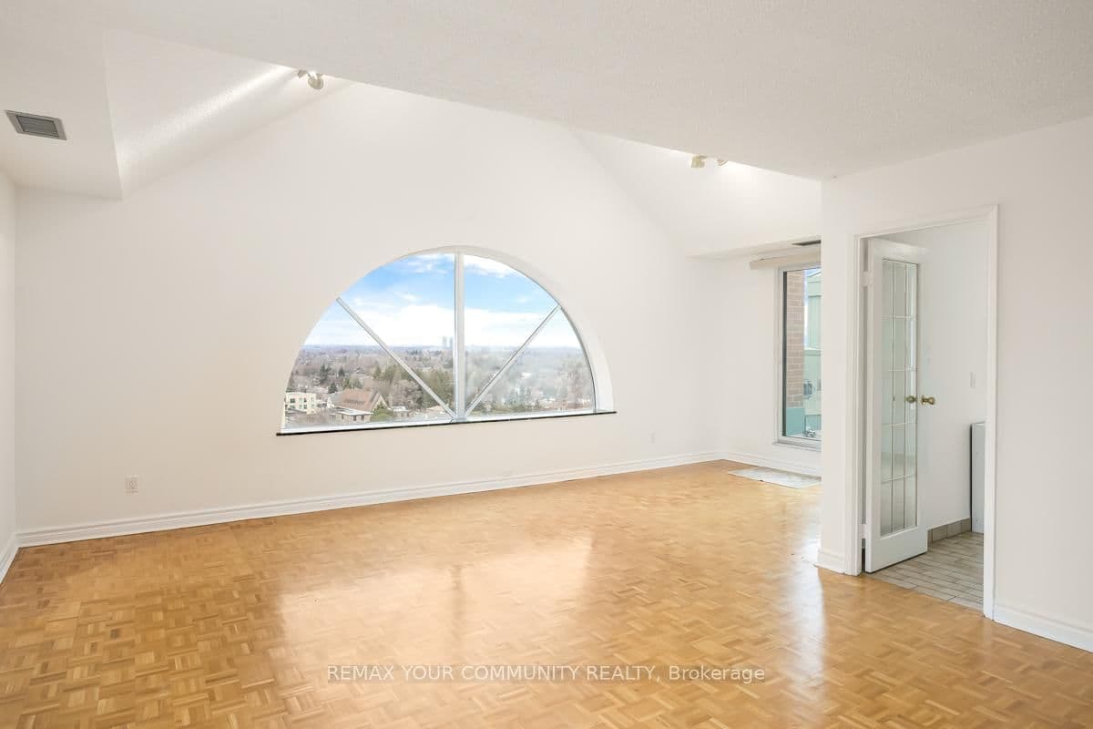5795 Yonge Street, Unit PH1205 thumbnail 8