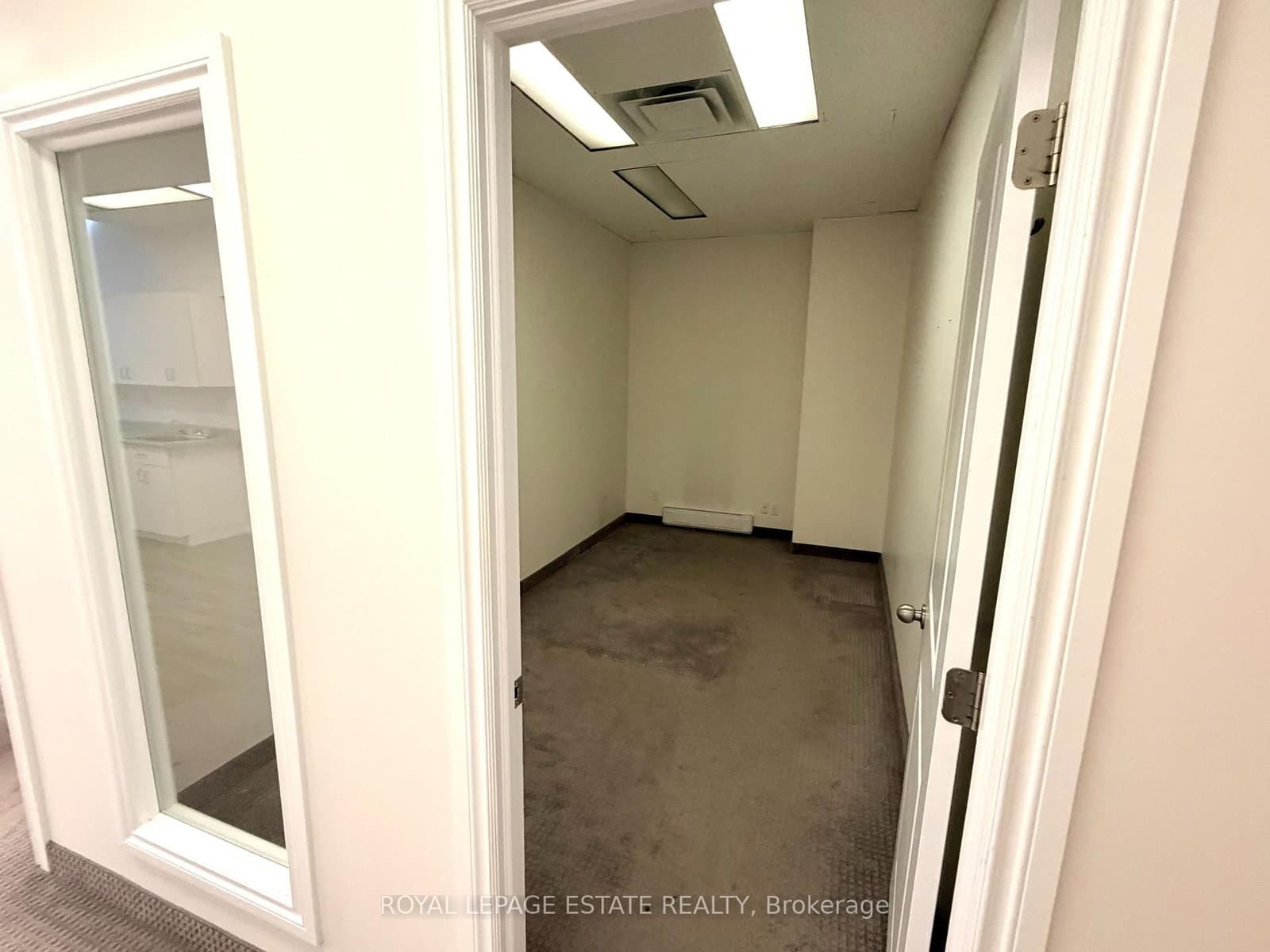 124 Merton Street, Unit 508 thumbnail 8