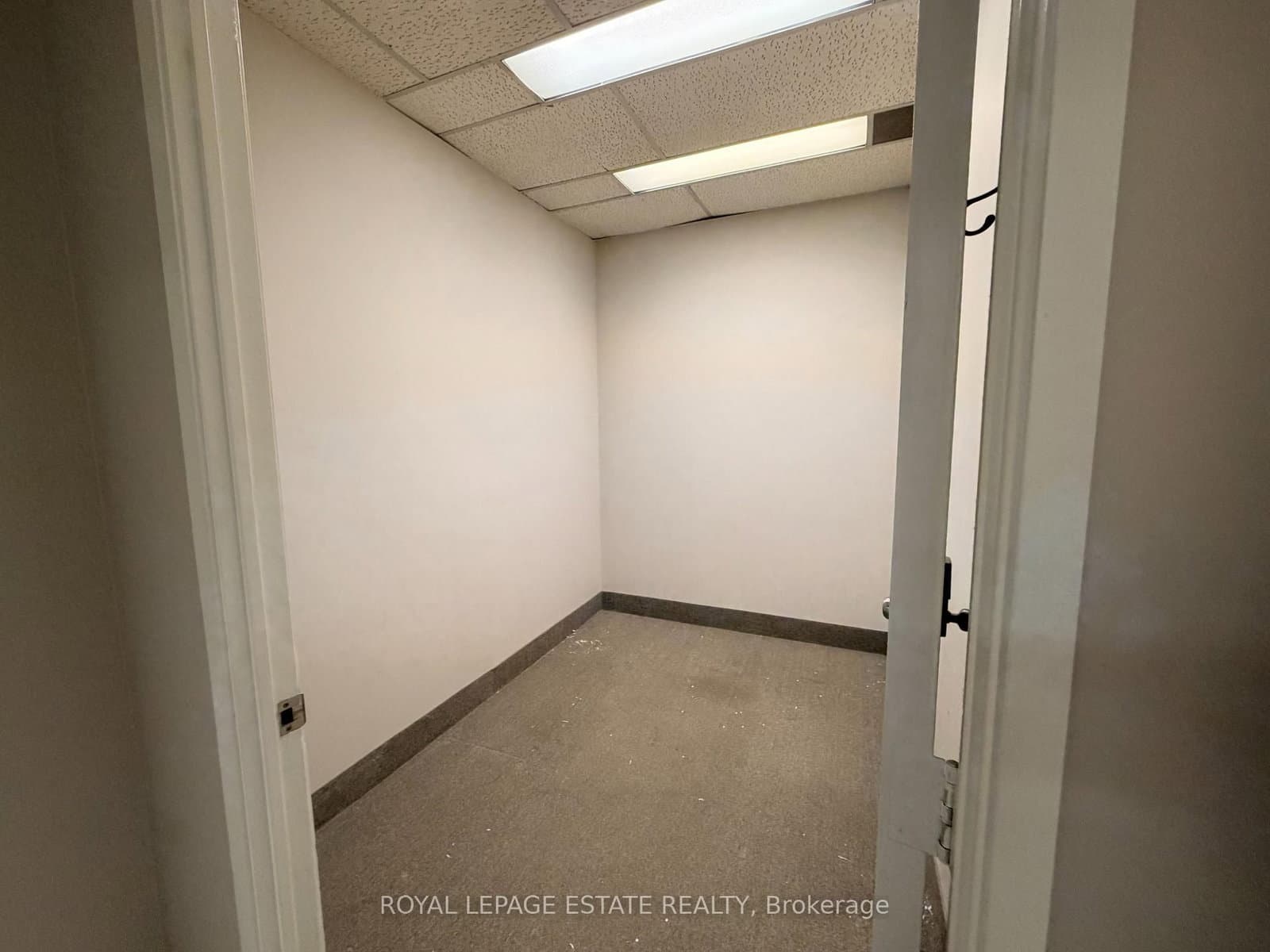 124 Merton Street, Unit 305 thumbnail 10