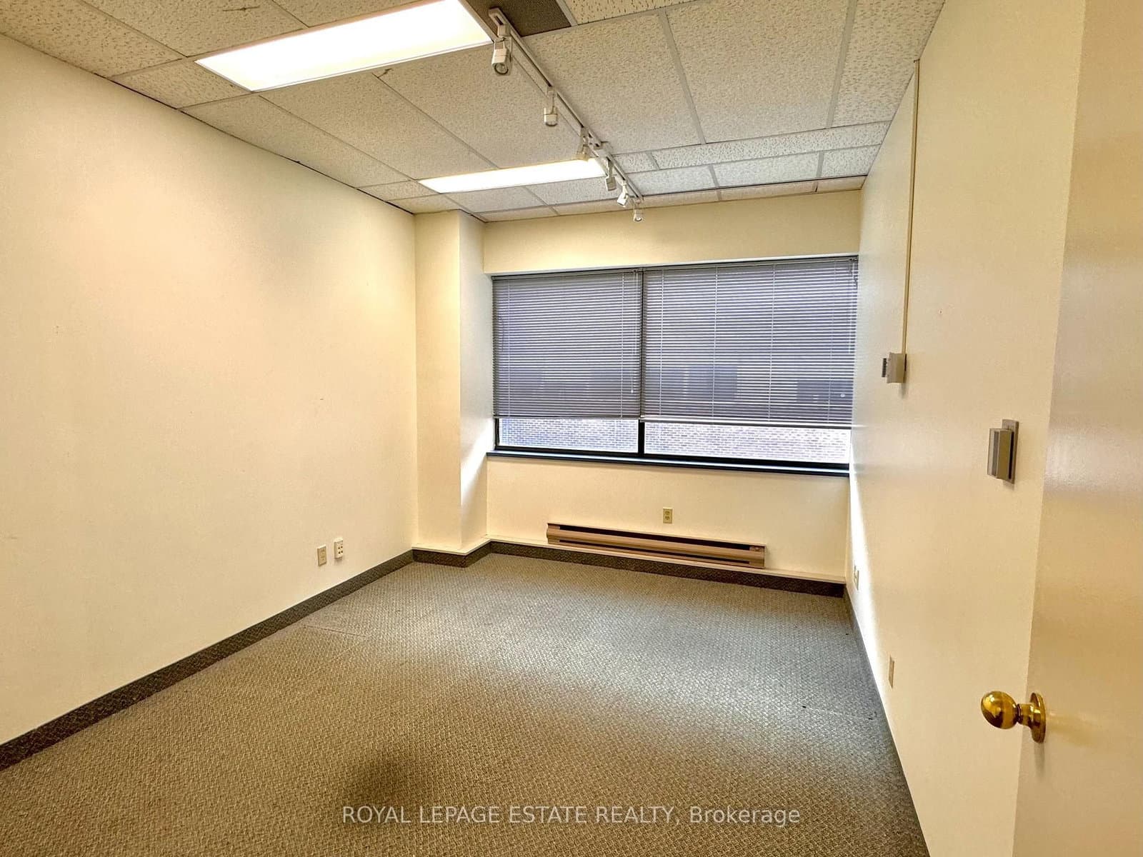 124 Merton Street, Unit 307 thumbnail 8