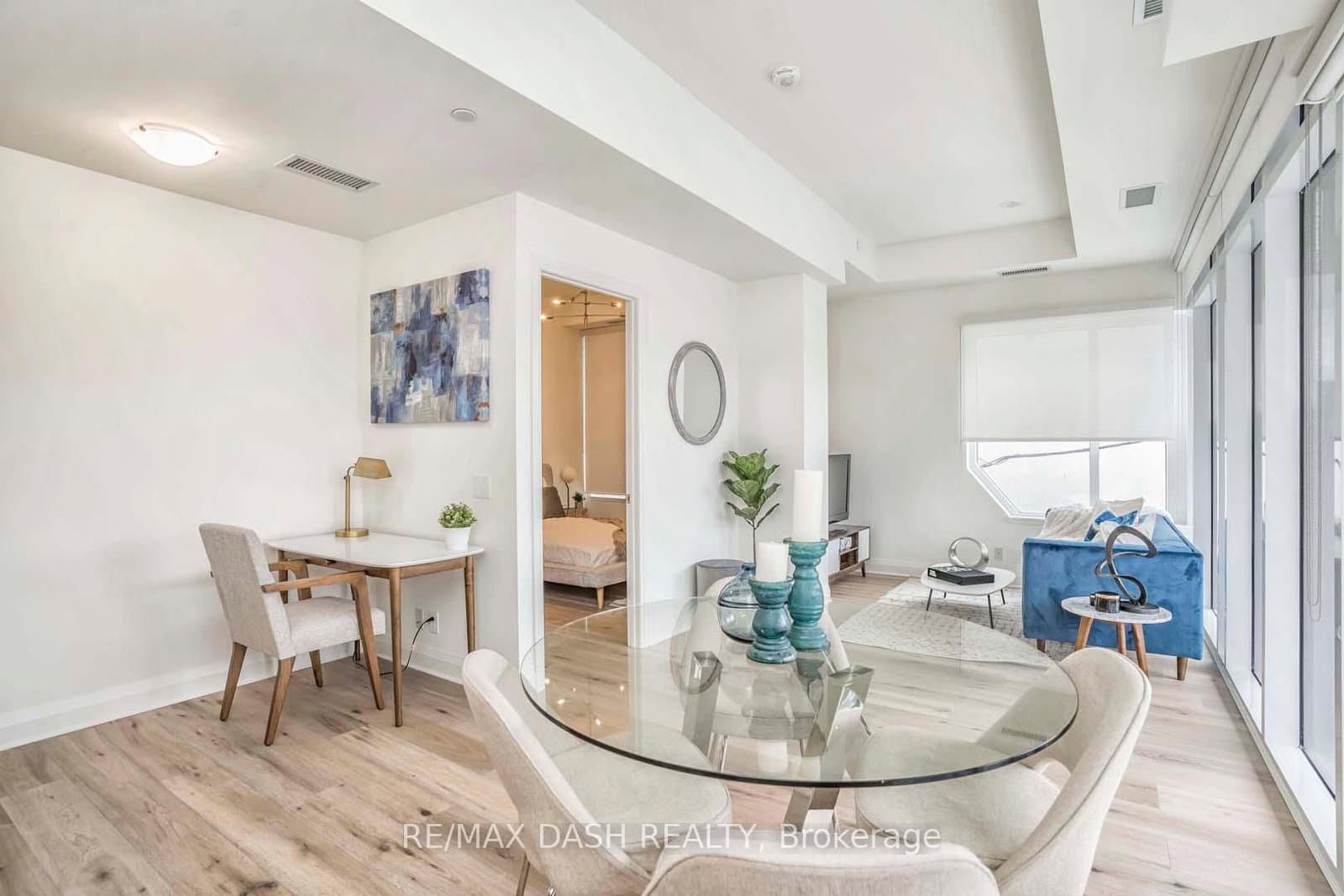 151 Avenue Road, Unit 205 thumbnail 7