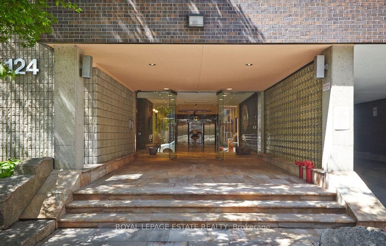 124 Merton Street, Unit 301A thumbnail 2