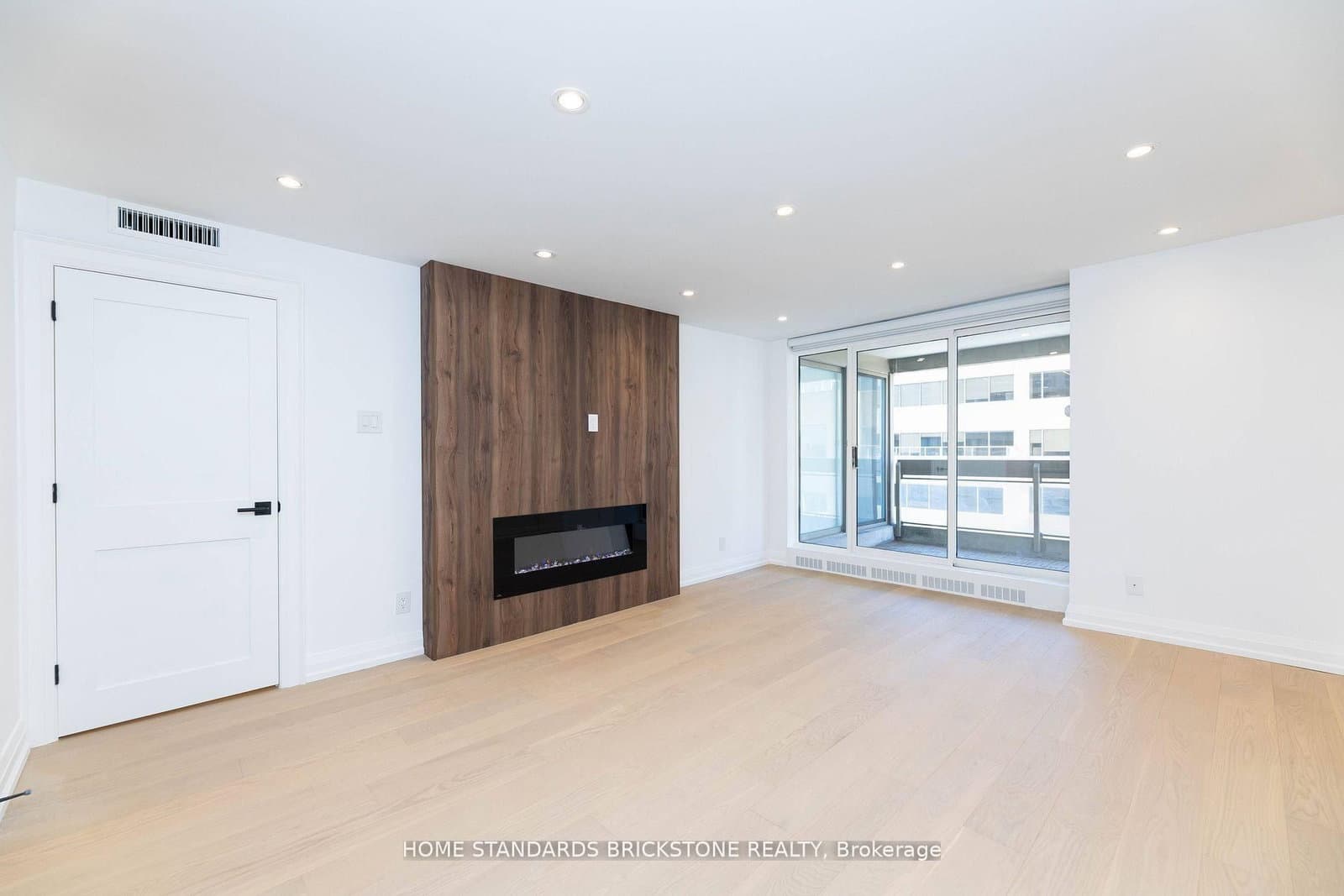 61 St Clair Avenue W, Unit 805 thumbnail 40