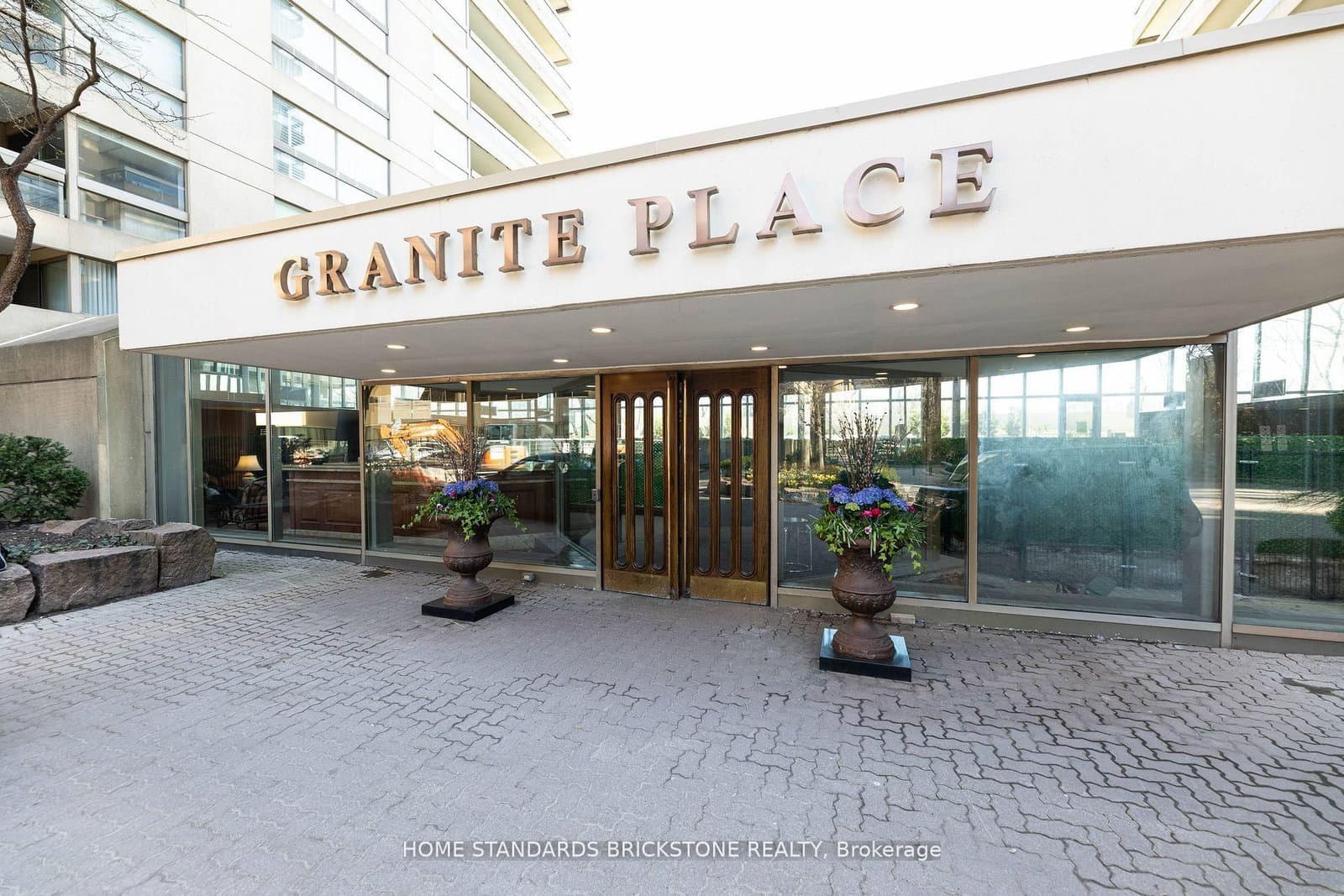 61 St Clair Avenue W, Unit 805 thumbnail 42