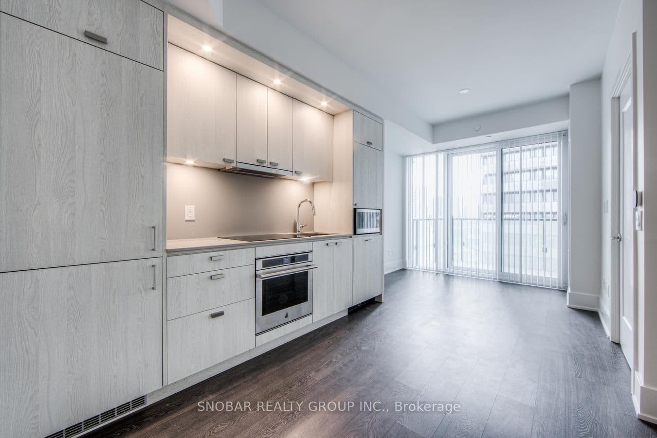 470 Front Street W, Unit 814 thumbnail 11
