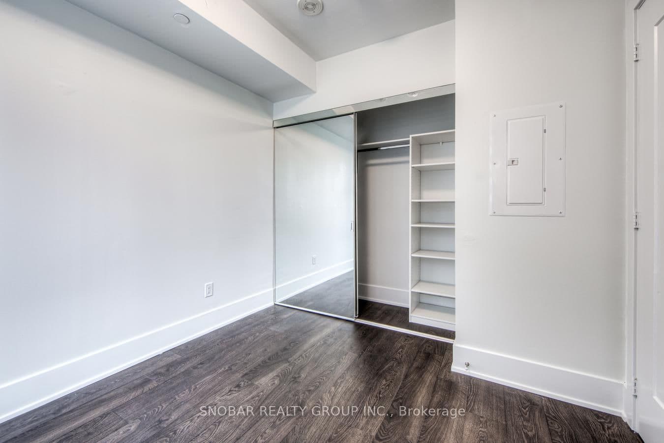 470 Front Street W, Unit 814 thumbnail 20