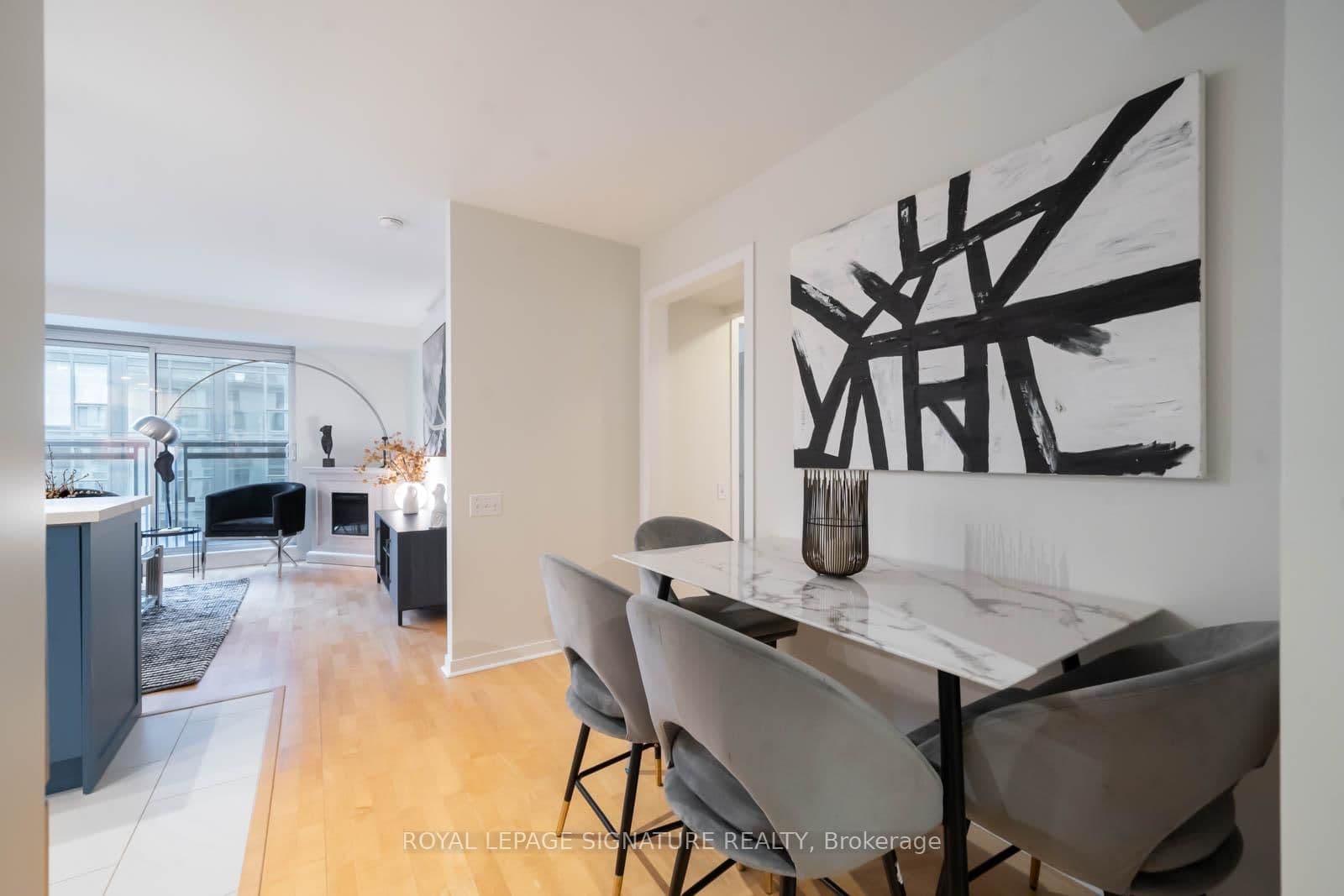 75 Dalhousie Street, Unit 1105 thumbnail 4