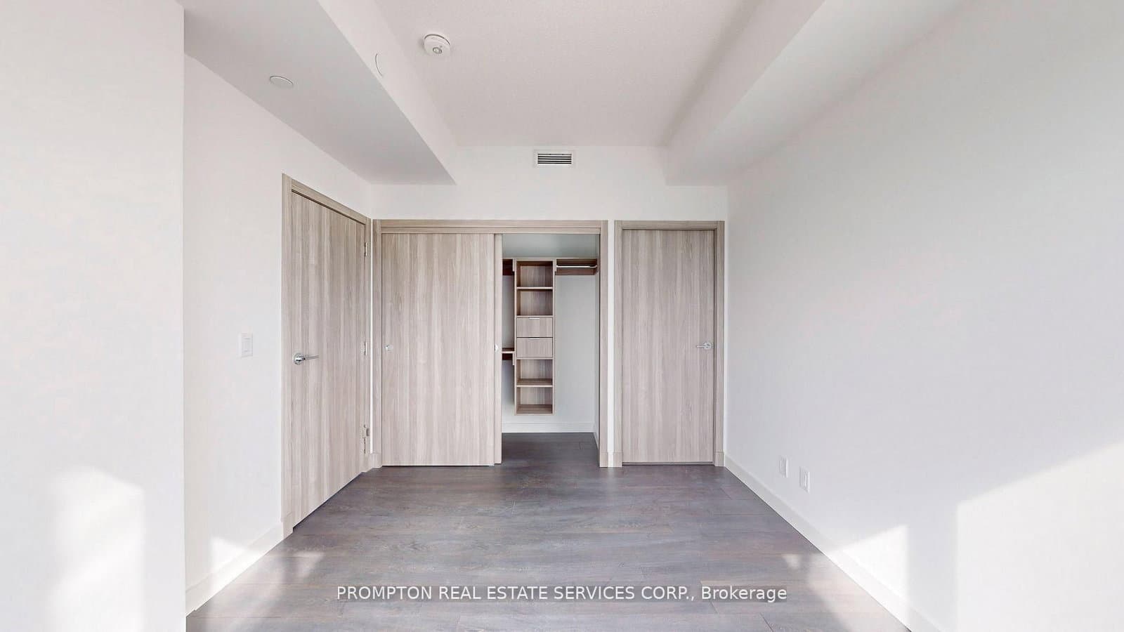 25 McMahon Drive, Unit 602 thumbnail 10