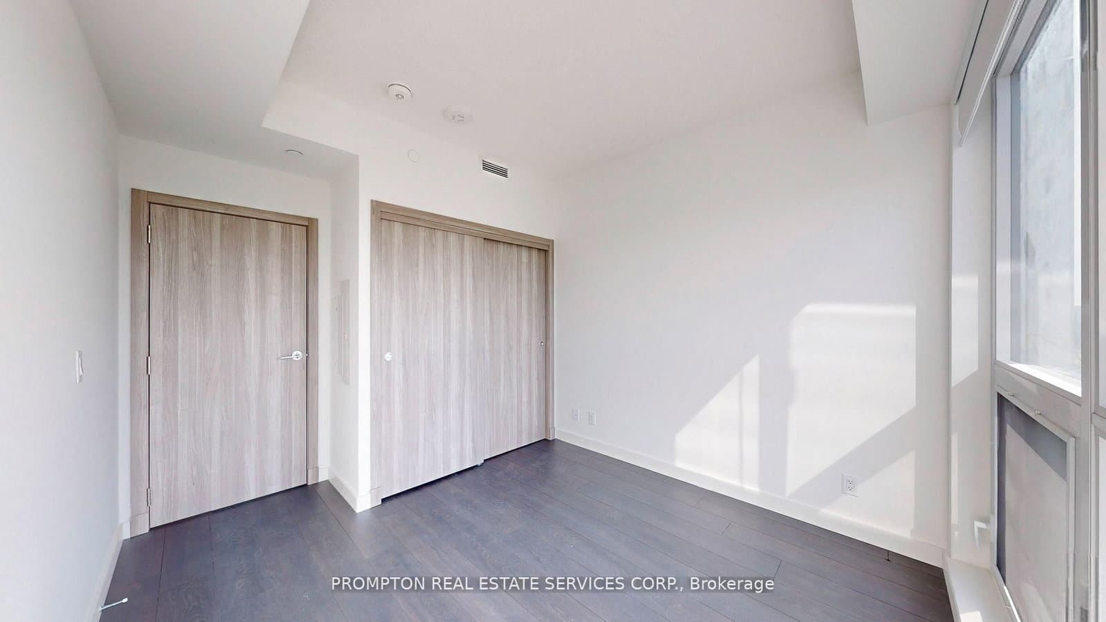 25 McMahon Drive, Unit 602 thumbnail 19