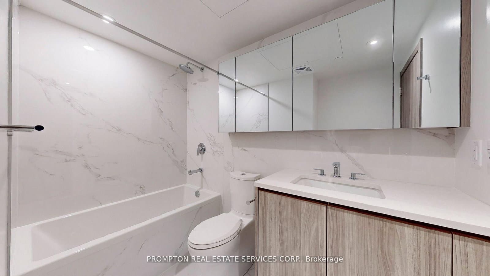 25 McMahon Drive, Unit 602 thumbnail 20