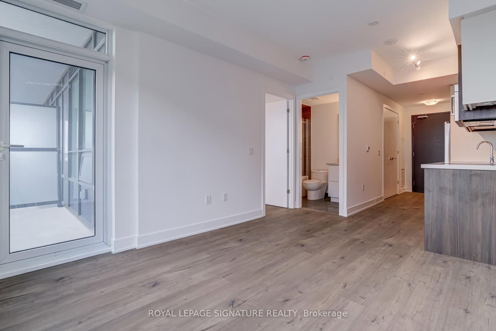 2 Teagarden Court, Unit 604 thumbnail 11
