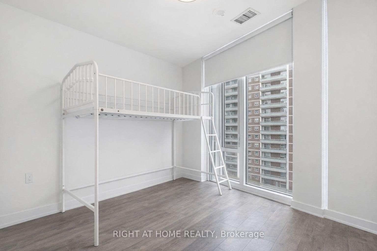 575 Bloor Street E, Unit 508 thumbnail 13