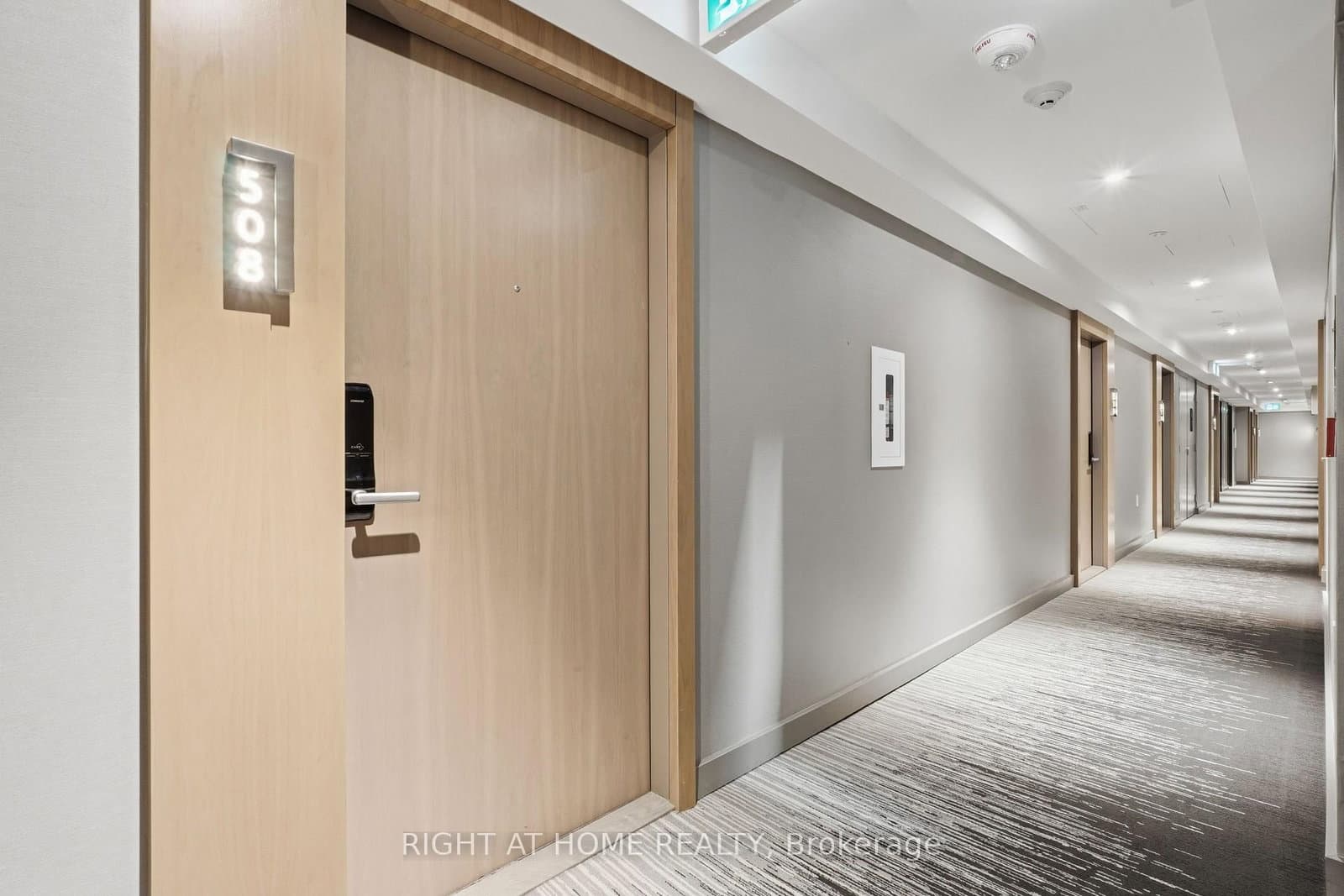575 Bloor Street E, Unit 508 thumbnail 6