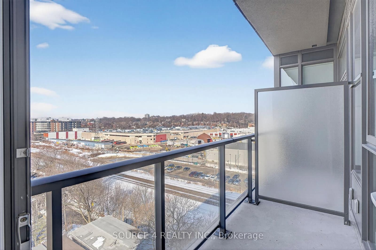 500 Dupont Street, Unit 805 thumbnail 21