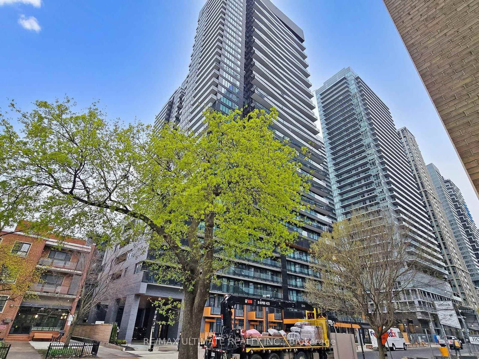117 Broadway Avenue, Unit 207 thumbnail 2