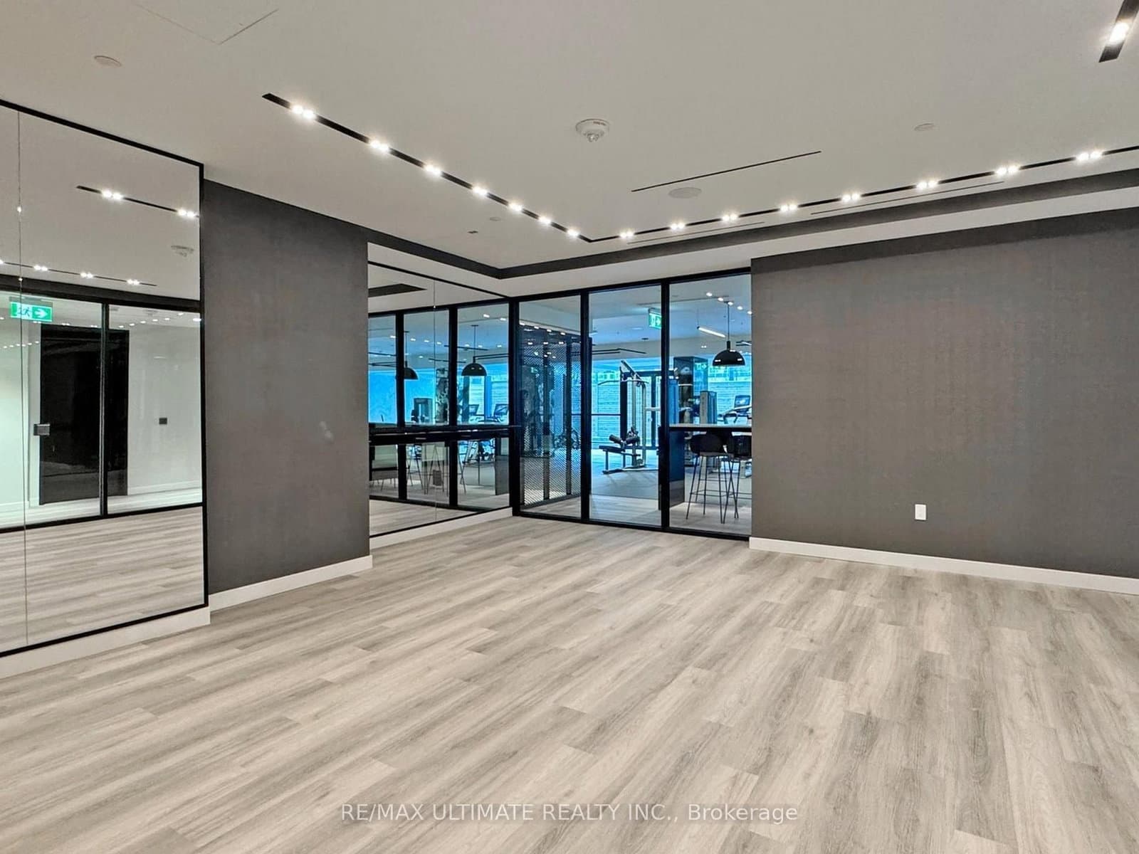 117 Broadway Avenue, Unit 207 thumbnail 47