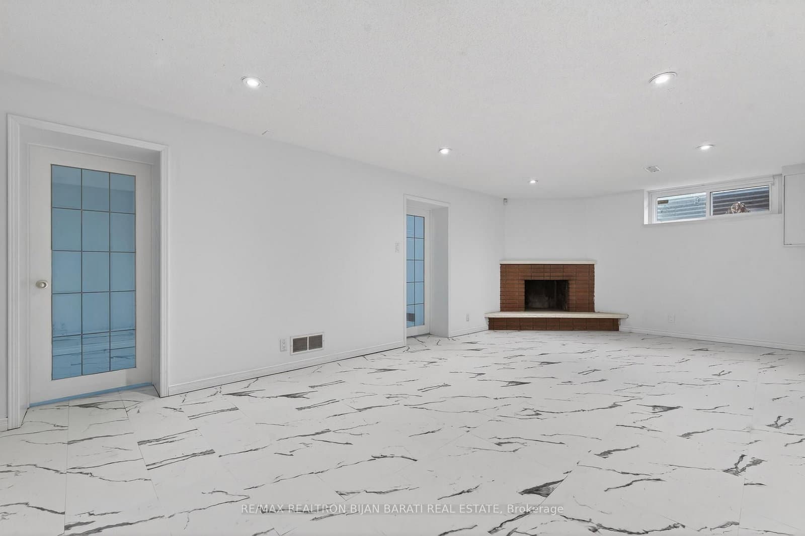 298 Newton Drive thumbnail 24