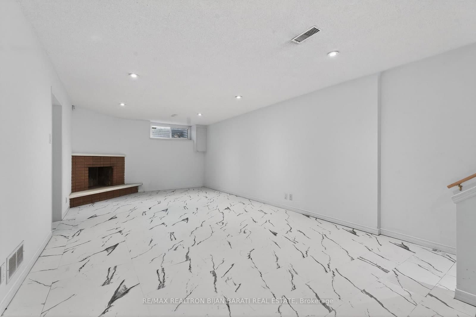 298 Newton Drive thumbnail 25