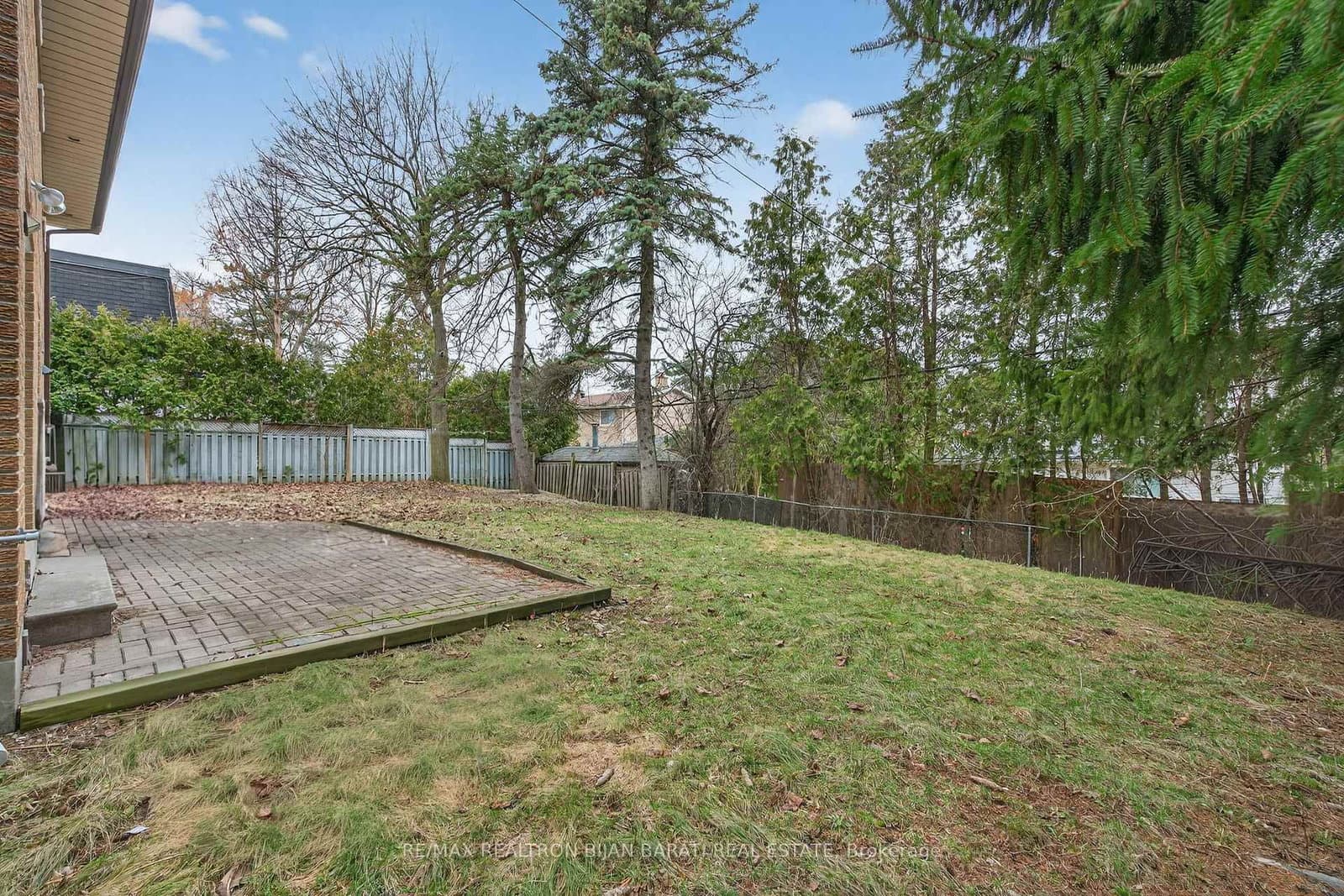 298 Newton Drive thumbnail 18