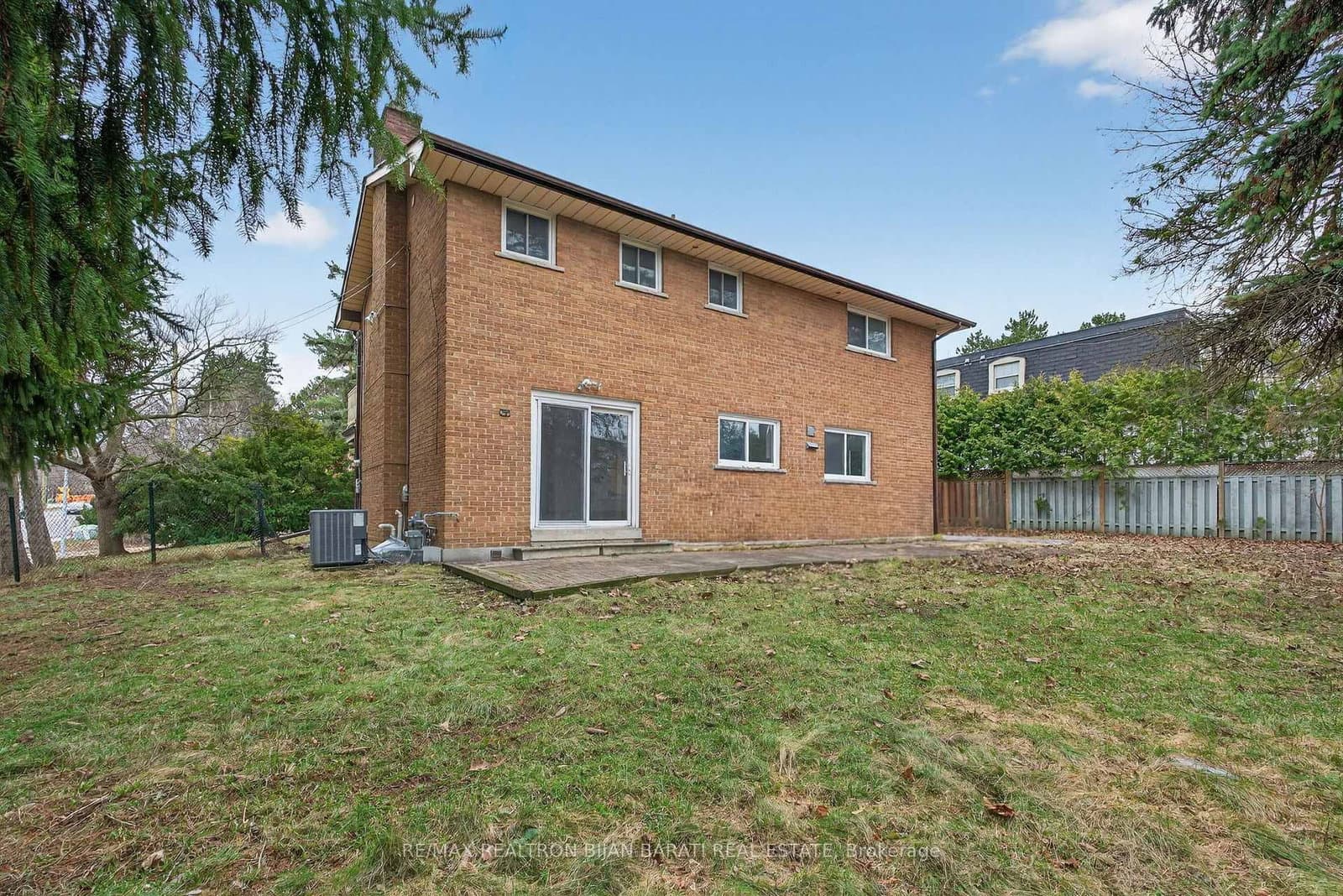 298 Newton Drive thumbnail 23