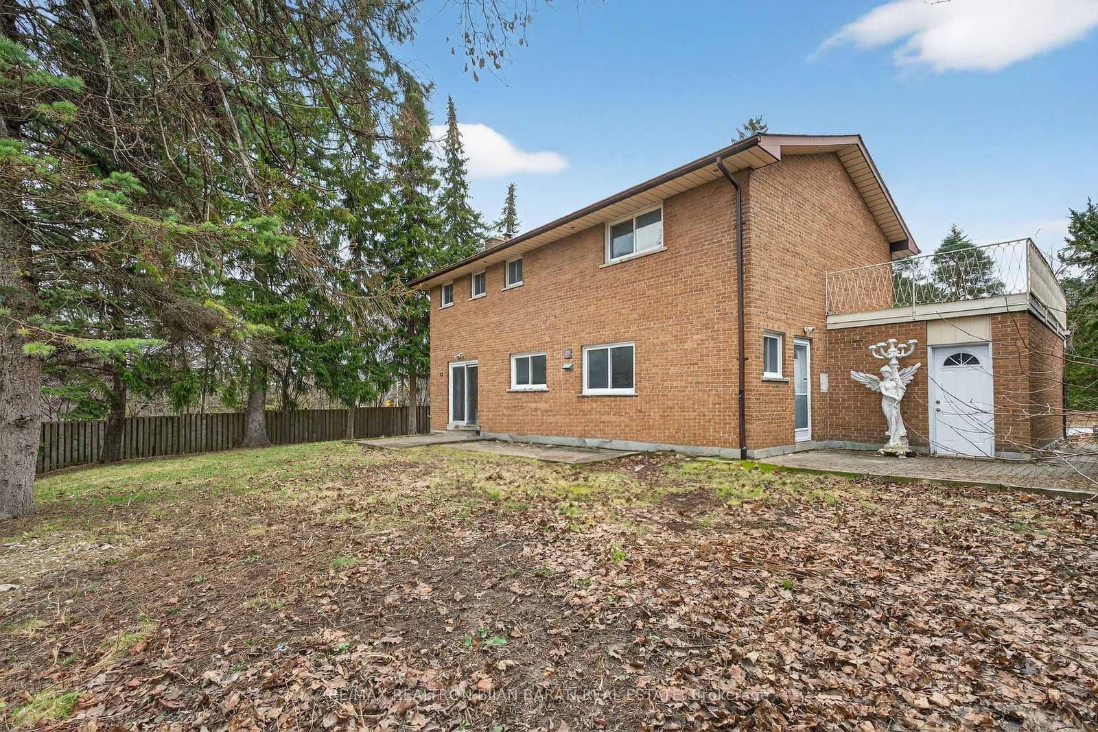 298 Newton Drive thumbnail 27
