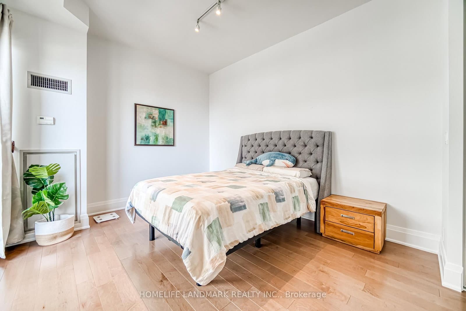 35 Hayden Street, Unit 2701 thumbnail 20