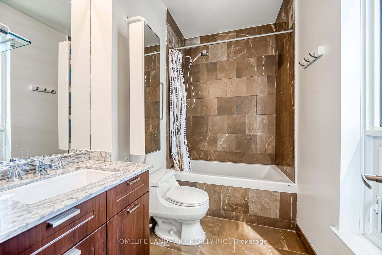 35 Hayden Street, Unit 2701 thumbnail 23