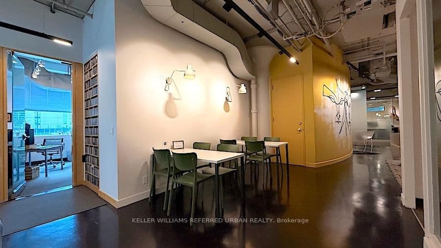 119 Spadina Avenue, Unit 700 thumbnail 7