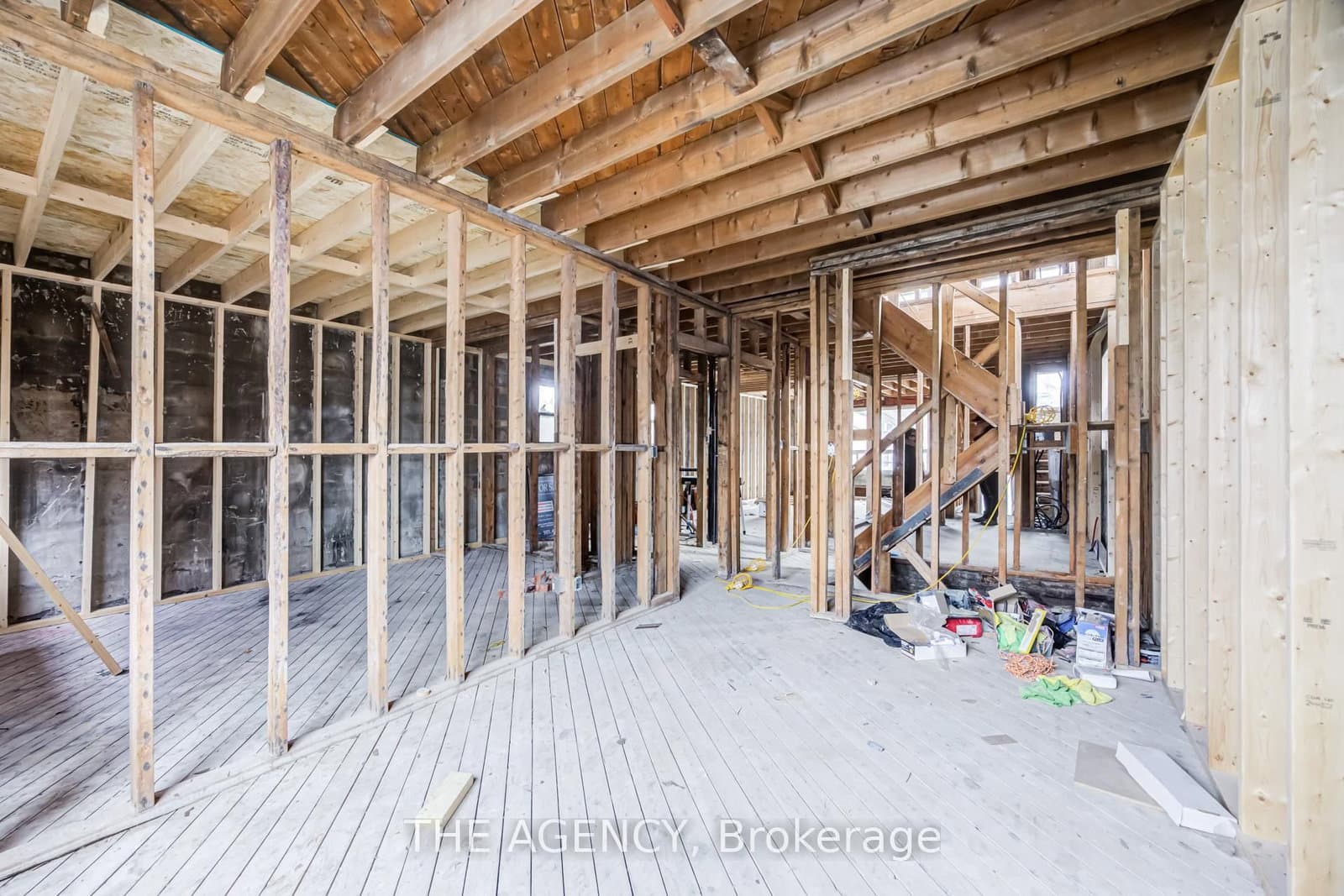 374 Atlas Avenue thumbnail 12