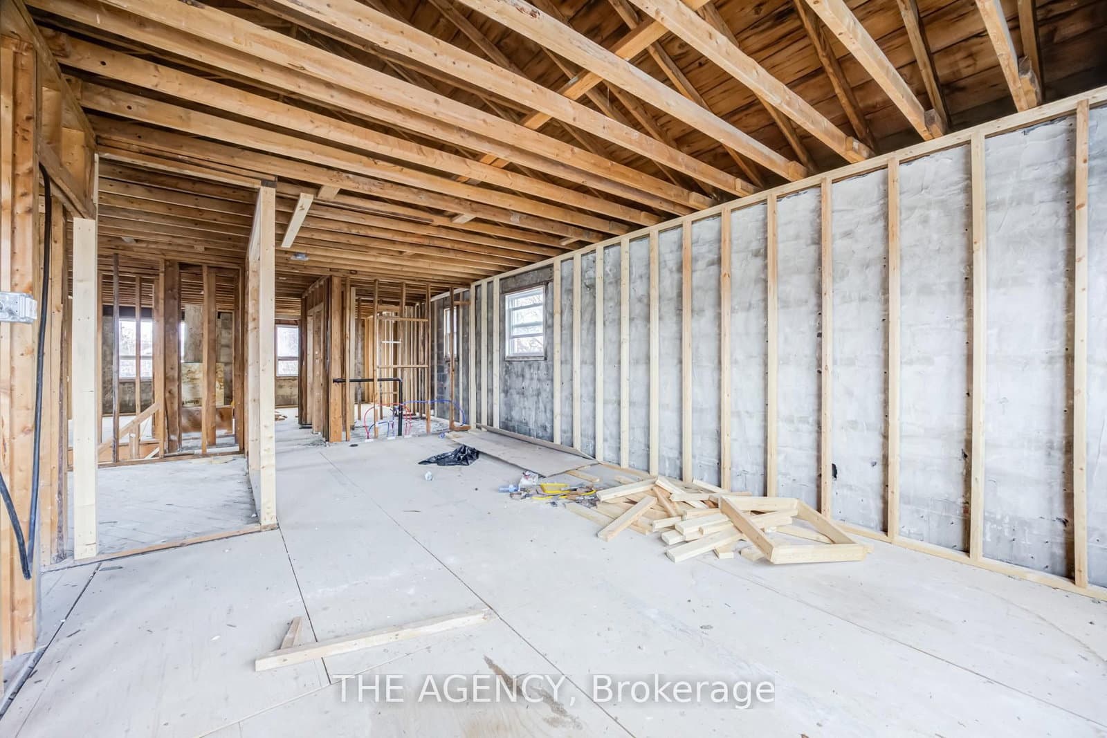 374 Atlas Avenue thumbnail 19