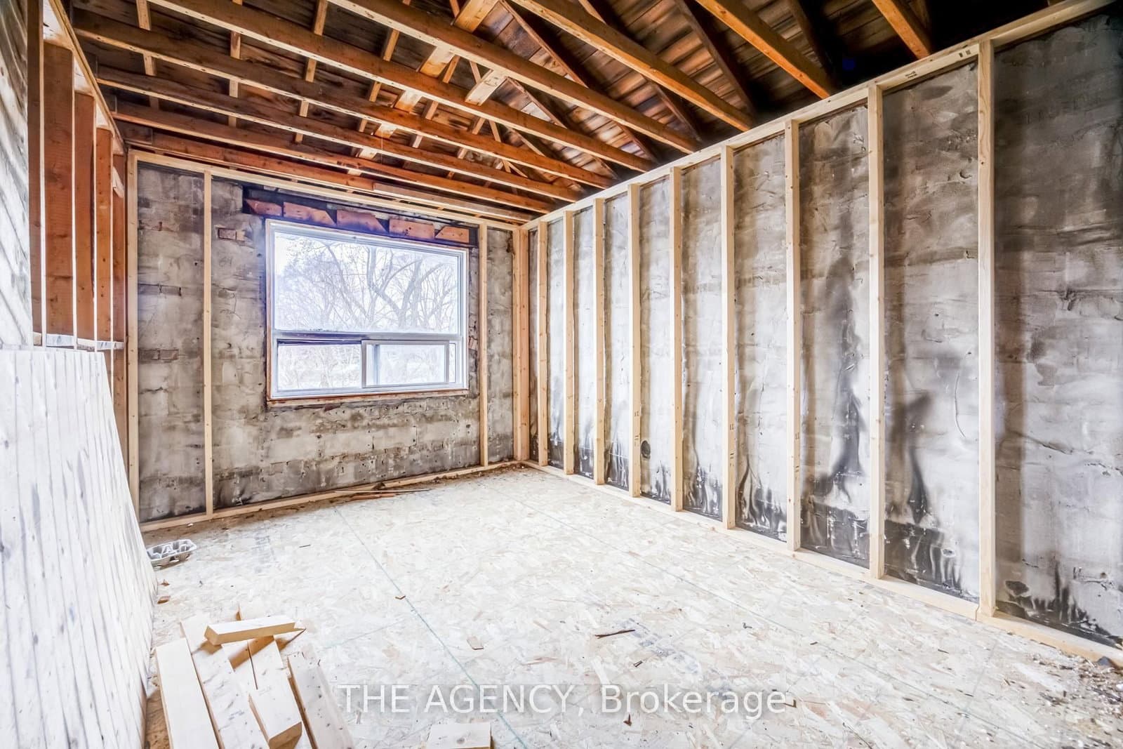 374 Atlas Avenue thumbnail 20