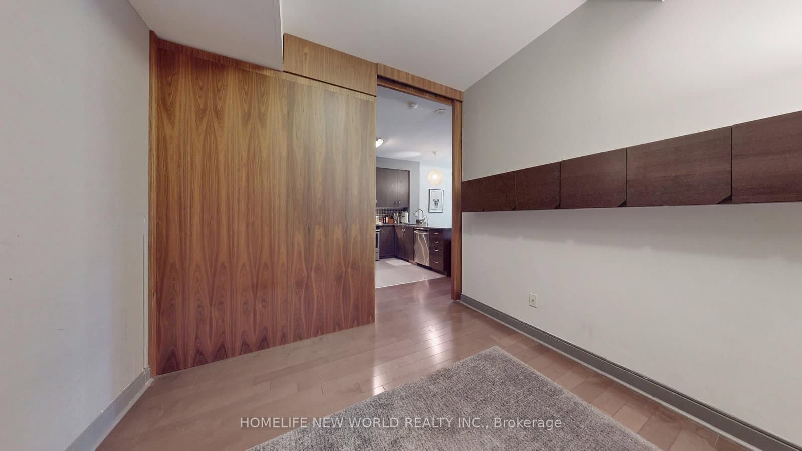18 Yorkville Avenue, Unit 312 thumbnail 22