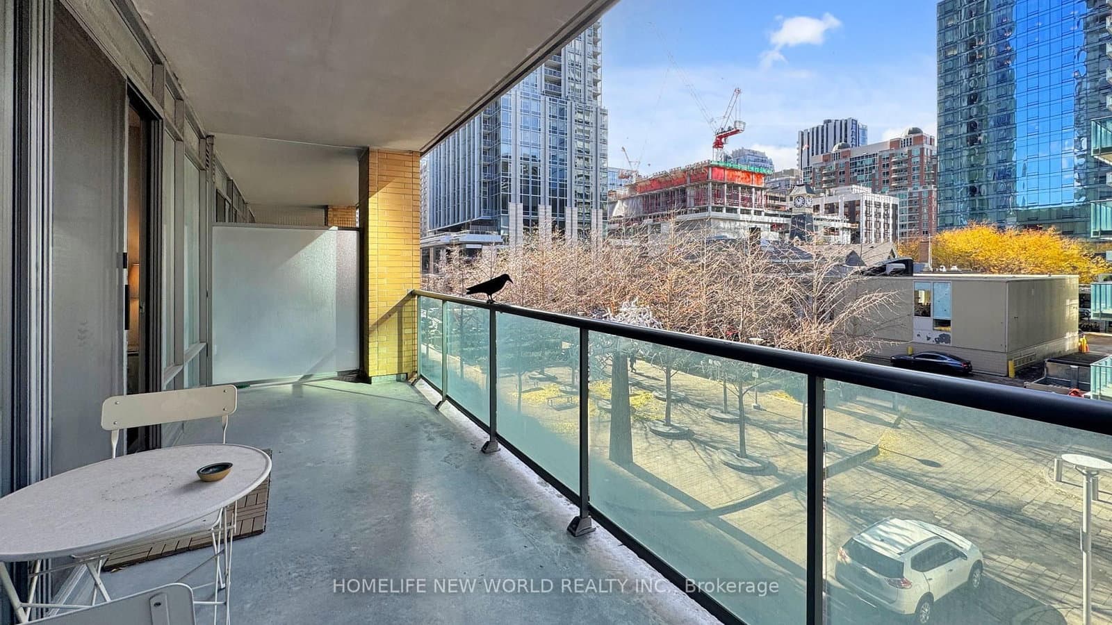 18 Yorkville Avenue, Unit 312 thumbnail 28
