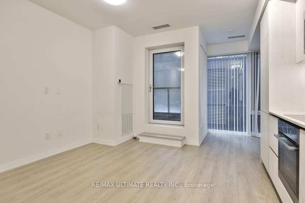 8 WIDMER Street, Unit 515 thumbnail 20