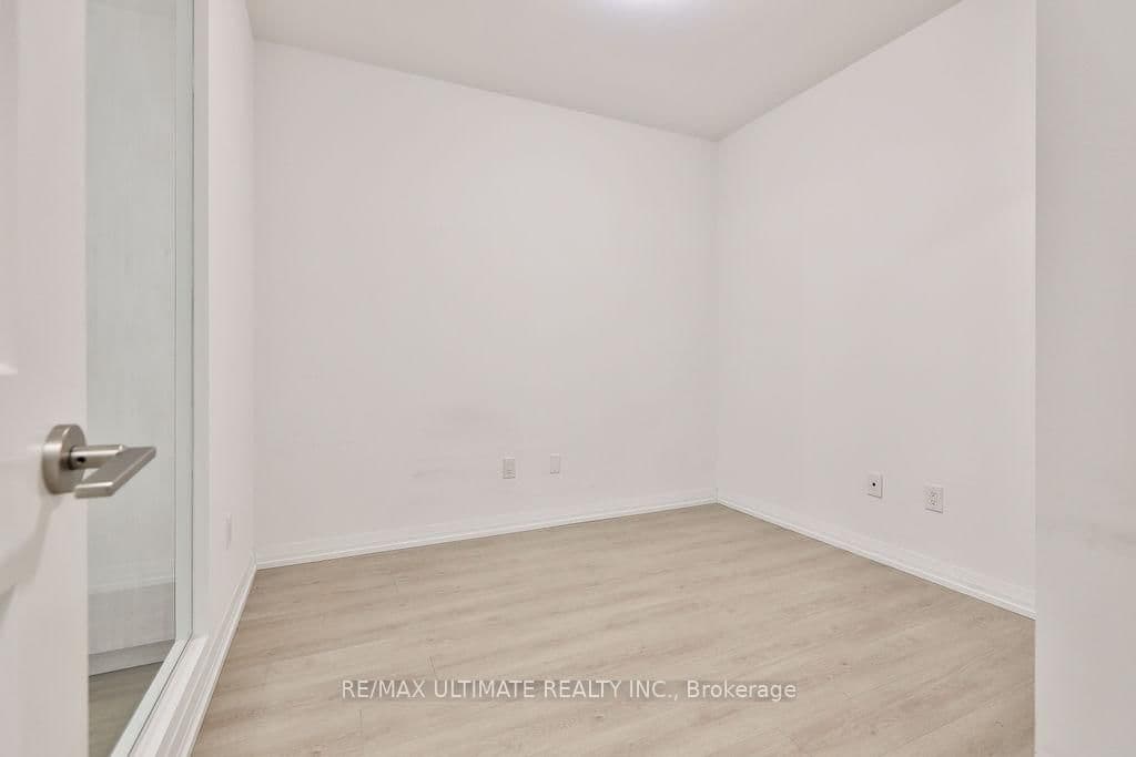 8 WIDMER Street, Unit 515 thumbnail 8