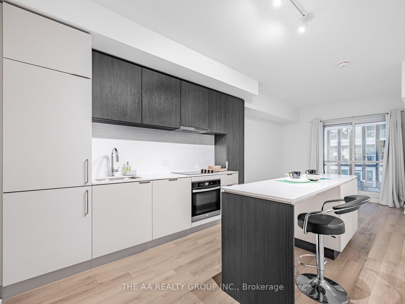 89 Church Street, Unit 802 thumbnail 10