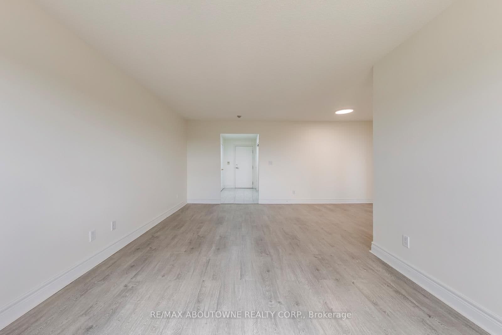 5418 Yonge Street, Unit 1805 thumbnail 10