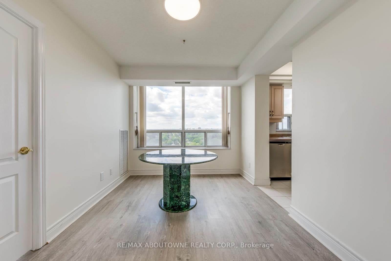 5418 Yonge Street, Unit 1805 thumbnail 15