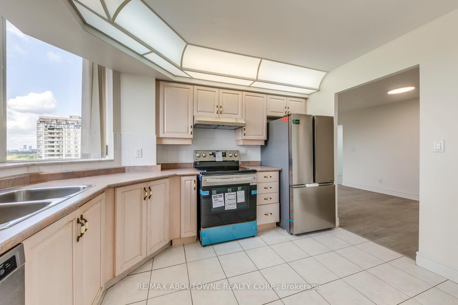 5418 Yonge Street, Unit 1805 thumbnail 25