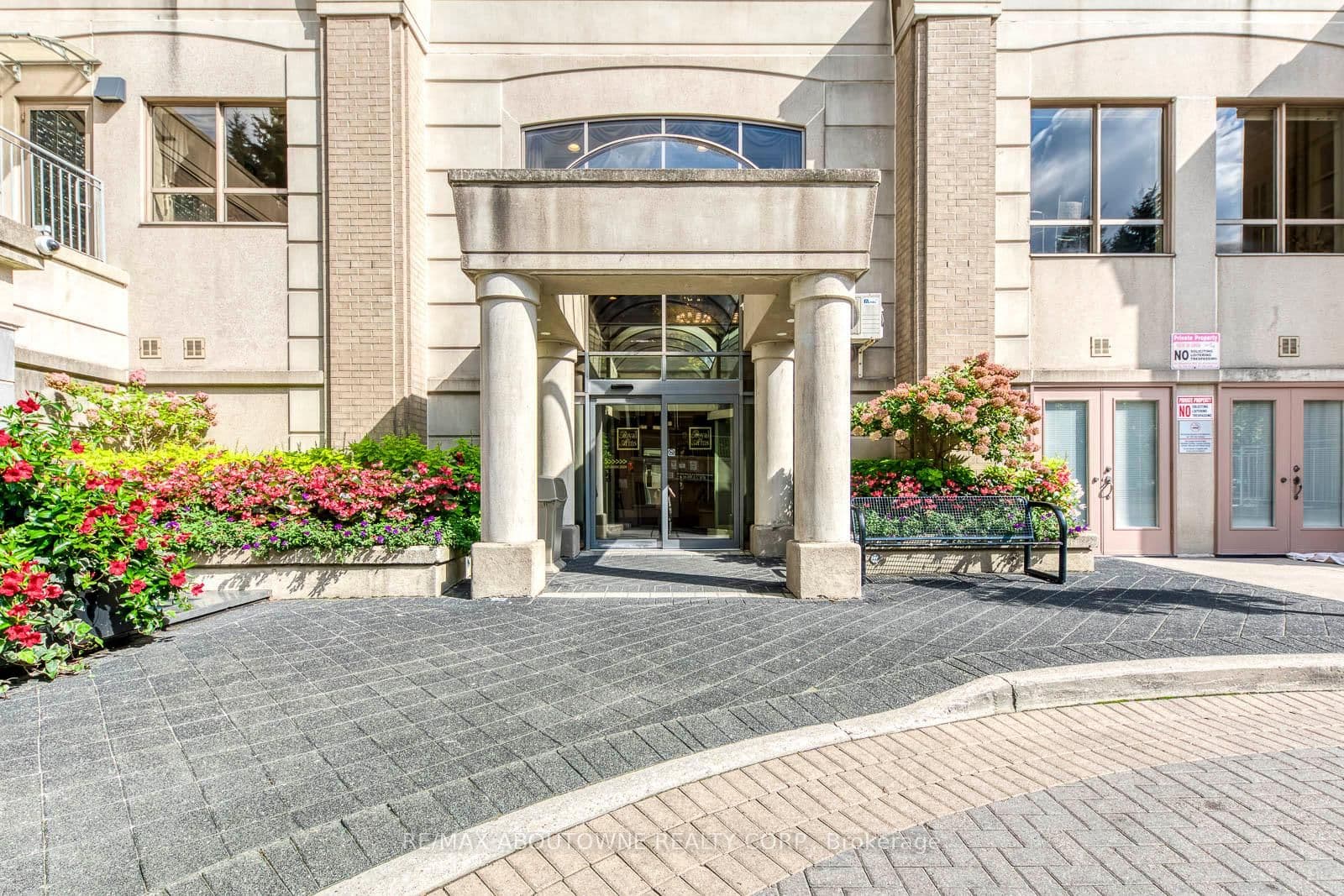 5418 Yonge Street, Unit 1805 thumbnail 3