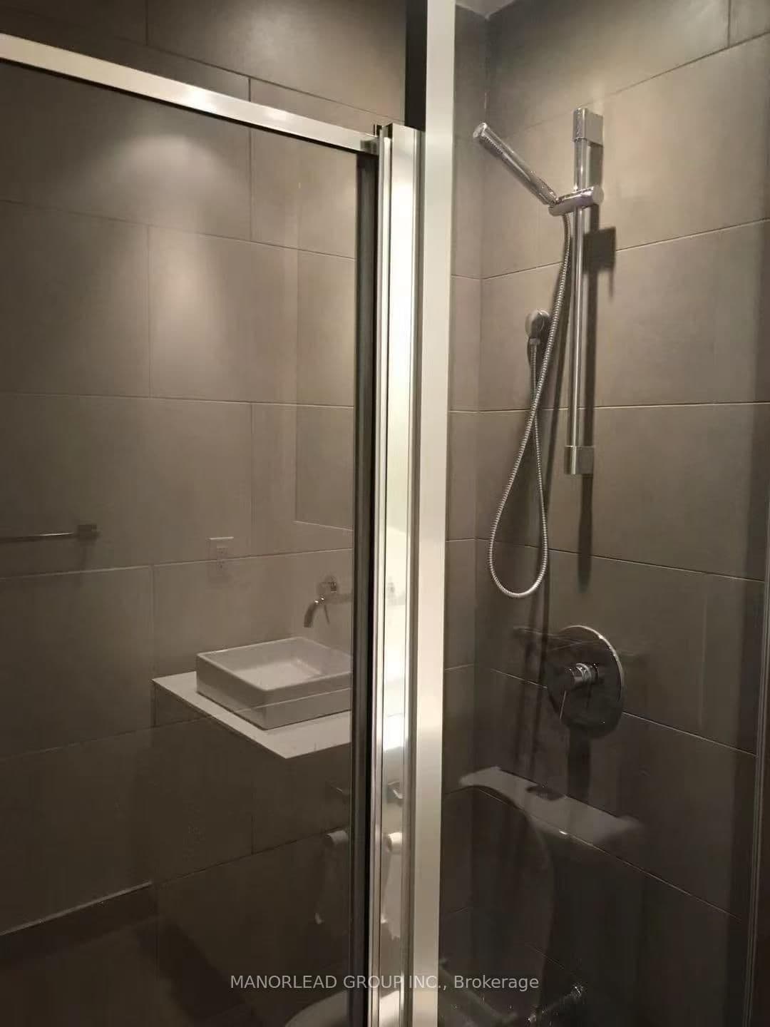 159 Dundas Street E, Unit 1708 thumbnail 12