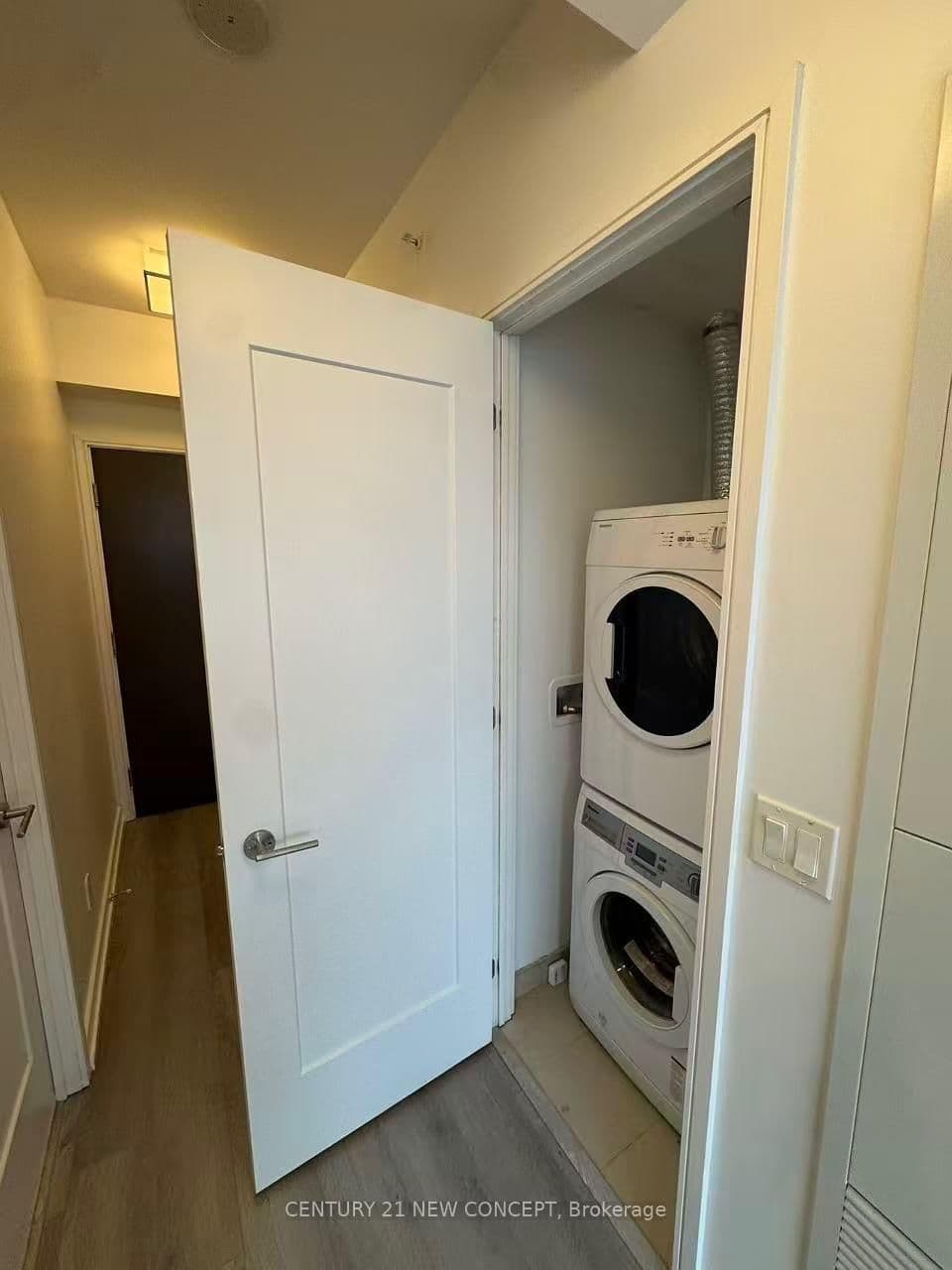 88 Scott Street, Unit 4105 thumbnail 17