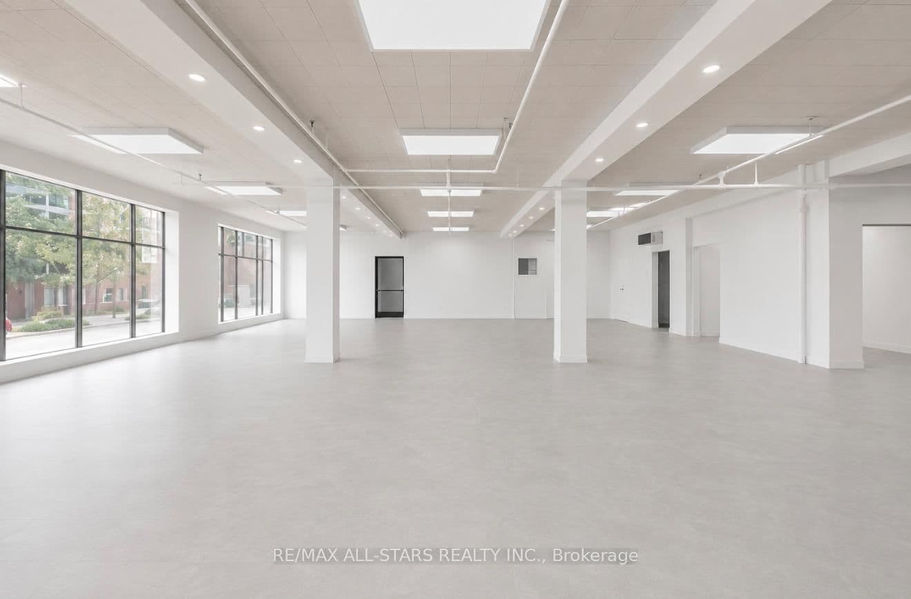 14 McCaul Street, Unit 100 thumbnail 7
