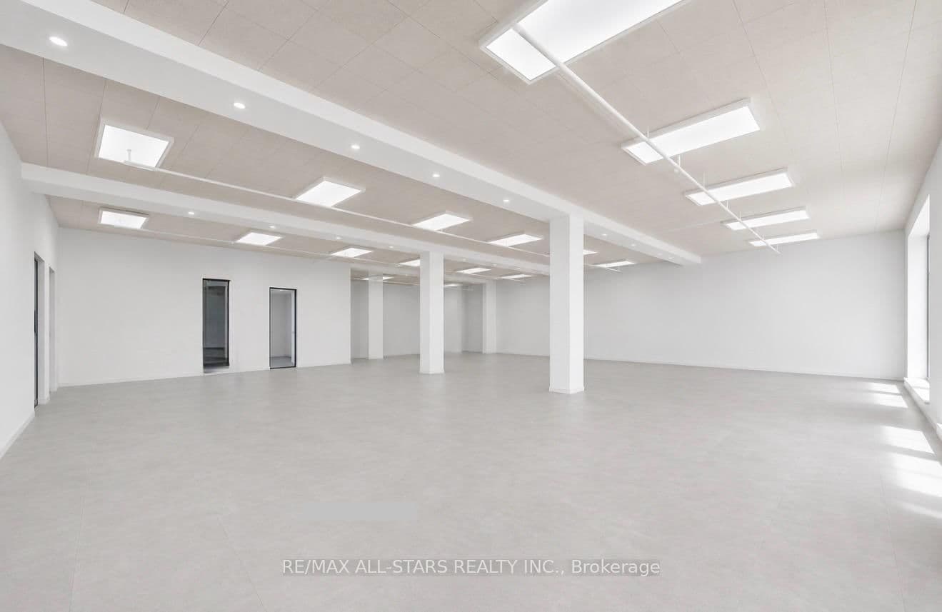 14 McCaul Street, Unit 100 thumbnail 8