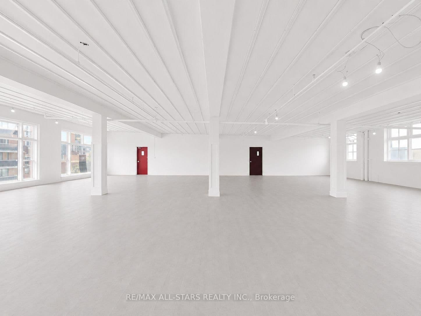 14 Mccaul Street, Unit 300 thumbnail 7