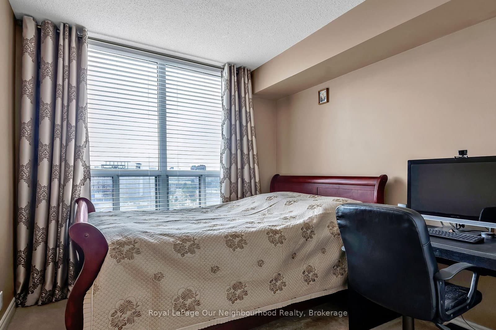 1720 Eglinton Avenue E, Unit 813 thumbnail 12