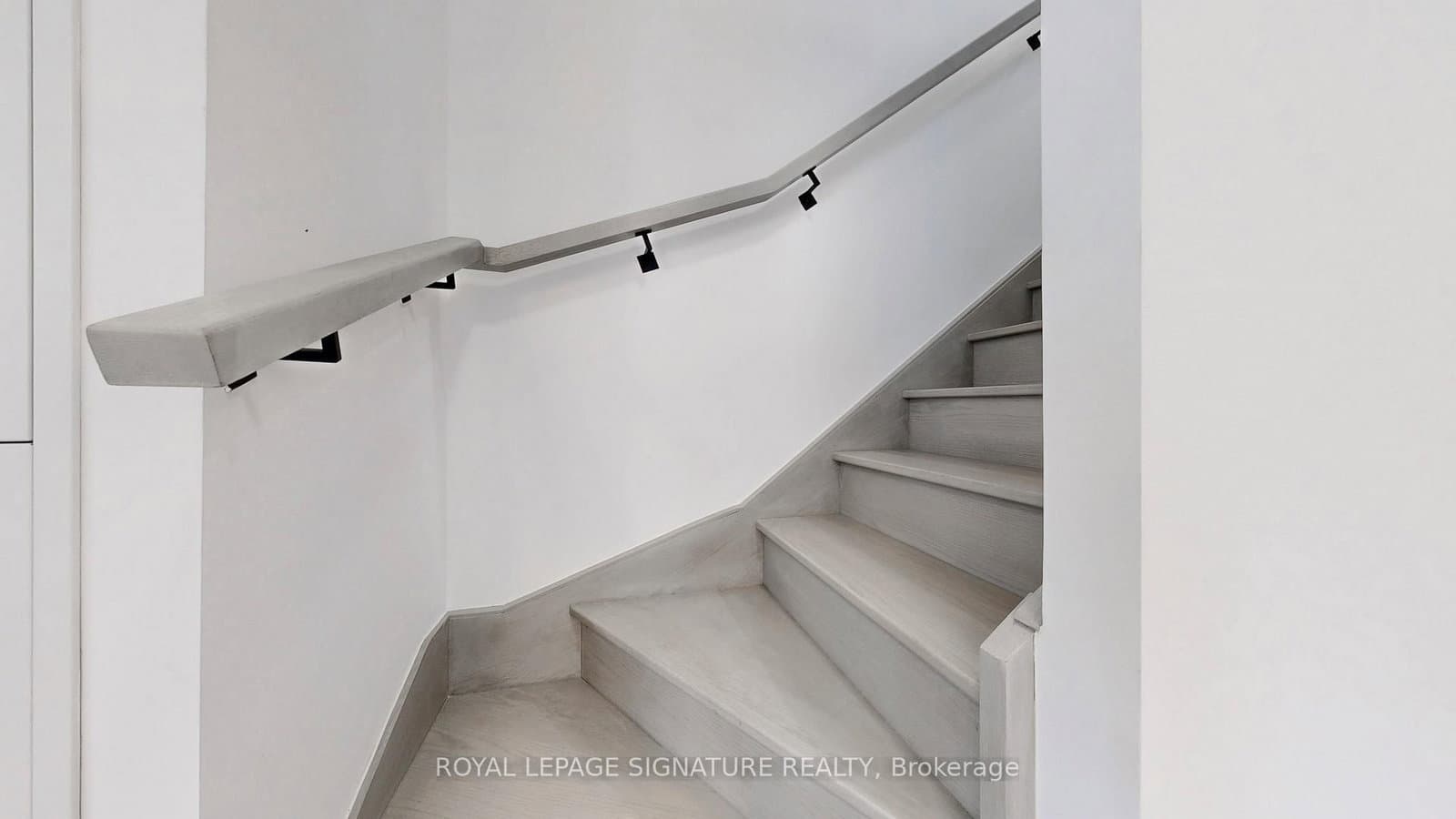 81 Shuter Street thumbnail 14