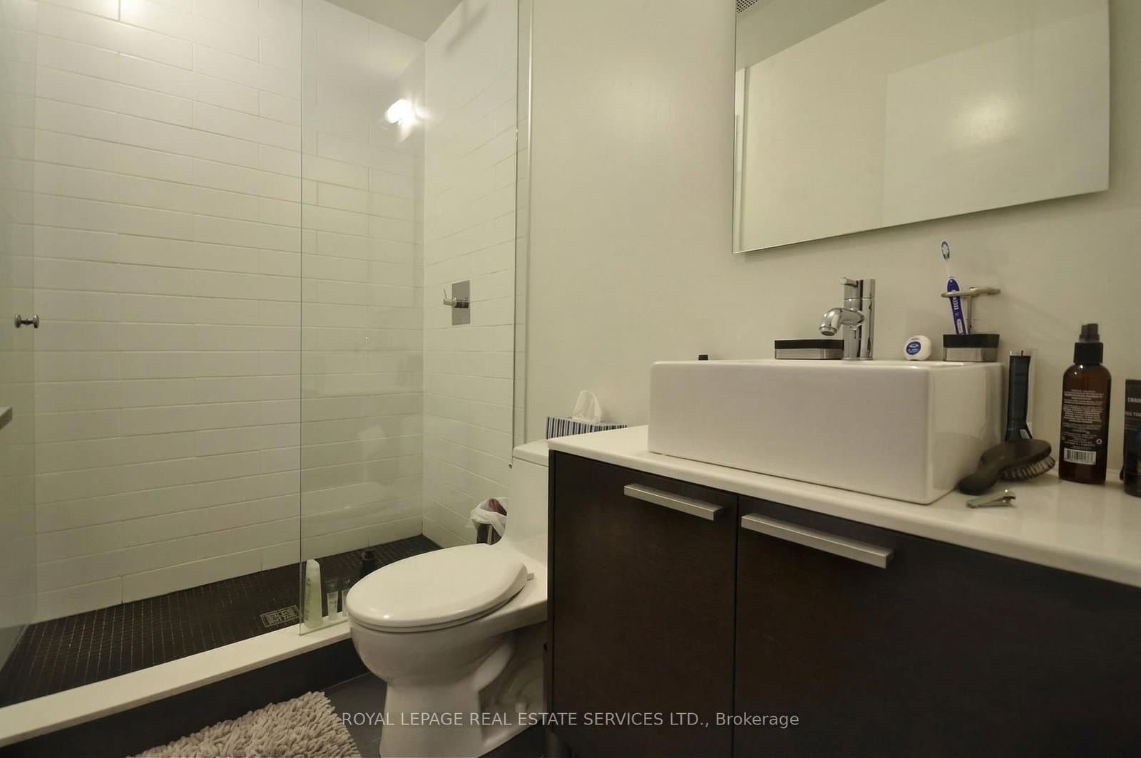 169 John Street, Unit 804 thumbnail 11